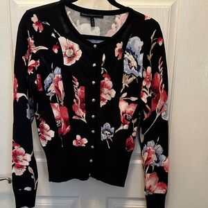 White House Black Market Black Cardigan with Red and Blue Floral Design Size M